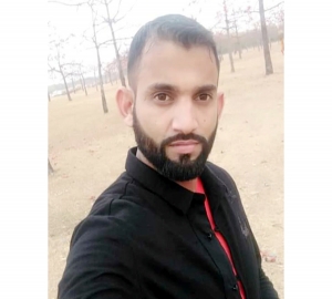 সিলেটে আদালতের এজলাসে প্রবেশমুখে প্রবাসীকে হুমকি, আসামীর পকেটে মাদক সহ আটক